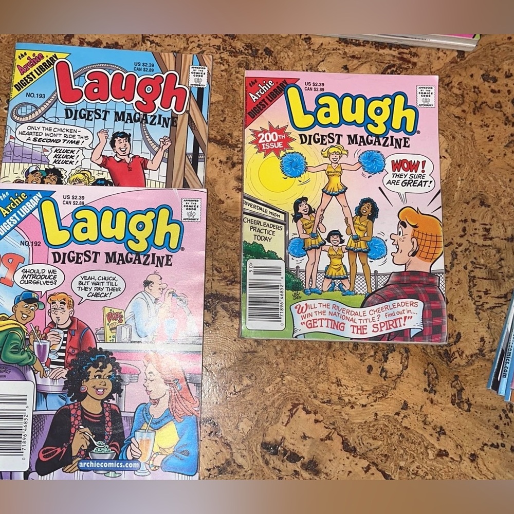 ✨Archie Comics Digest Mystery Bundle✨ (Large) - Picture 5 of 8